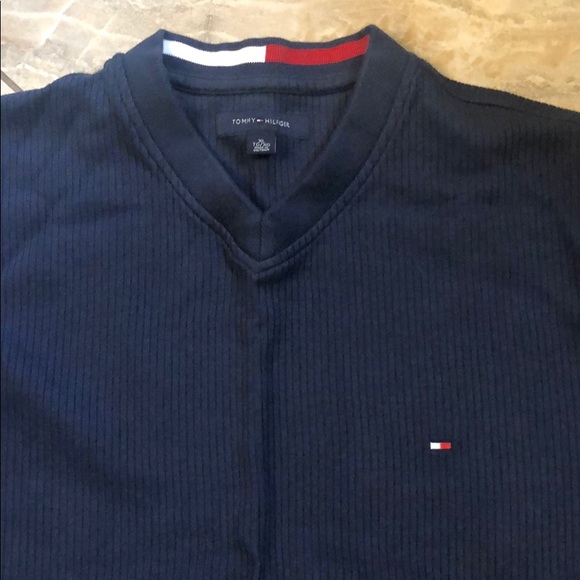 Tommy Hilfiger long sleeve tee